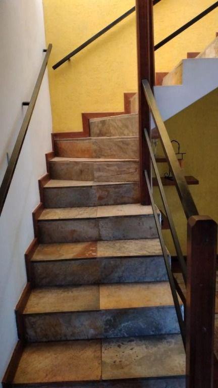 Casa, Centro, 4 Quartos, 3 Vagas, 1 Suíte