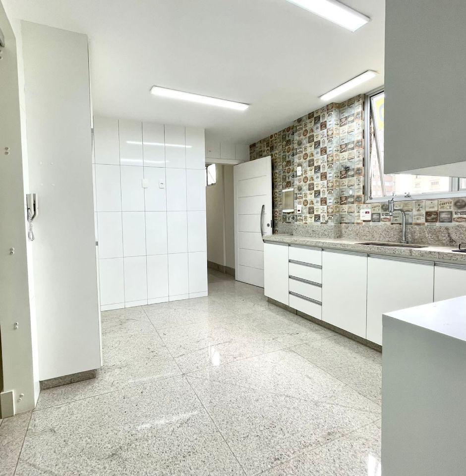 Apartamento, Lourdes, 4 Quartos, 2 Vagas, 1 Suíte