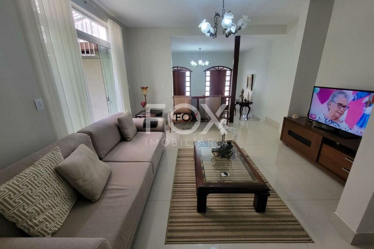 Casa, São Bento, 4 Quartos, 4 Vagas, 1 Suíte