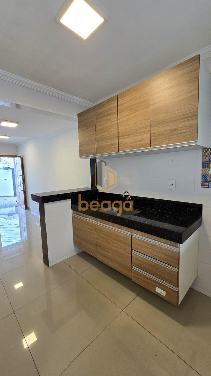 Casa, Santa Branca, 2 Quartos, 2 Vagas