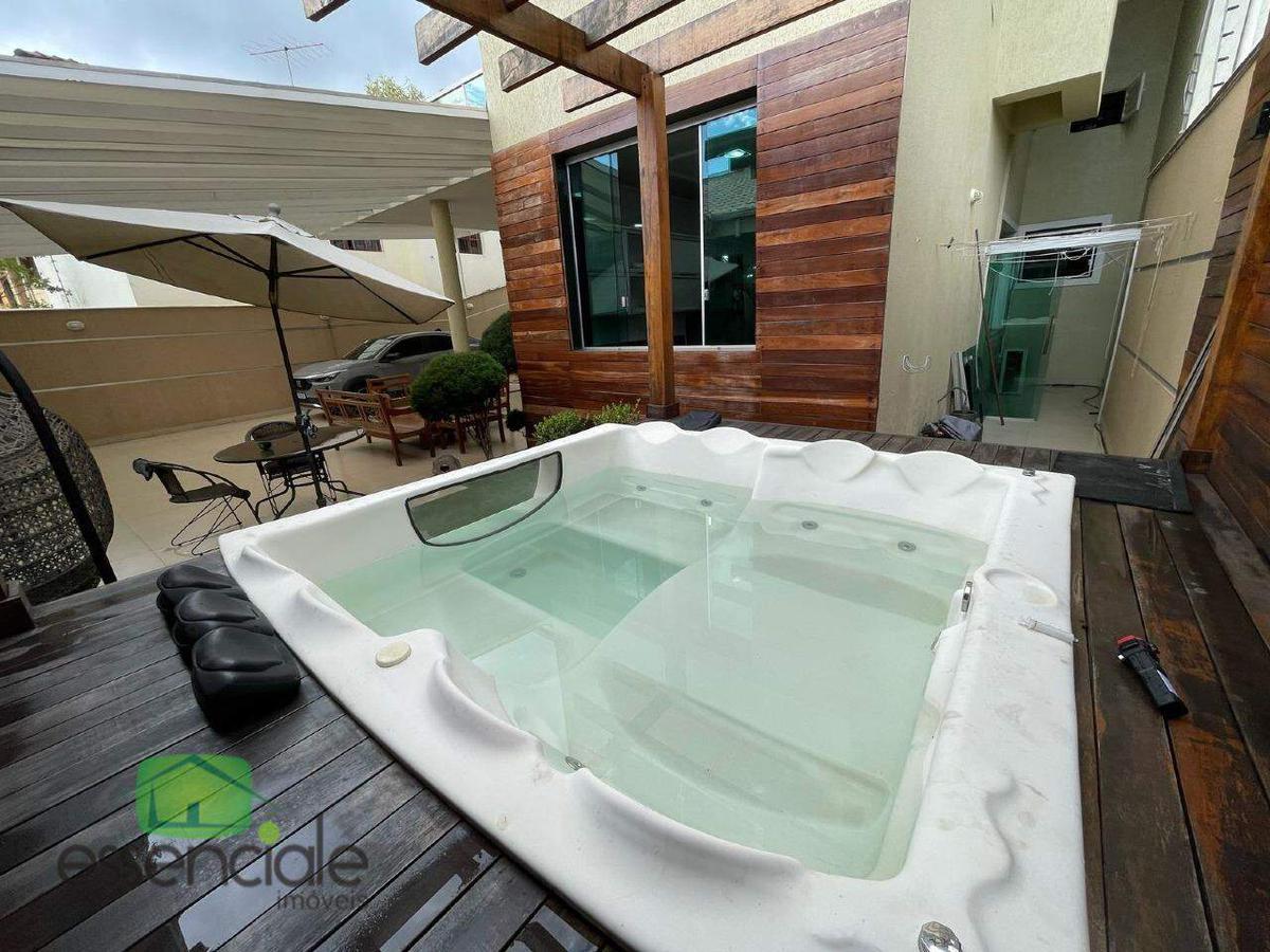 Casa, Jardim Riacho das Pedras, 4 Quartos, 5 Vagas, 1 Suíte