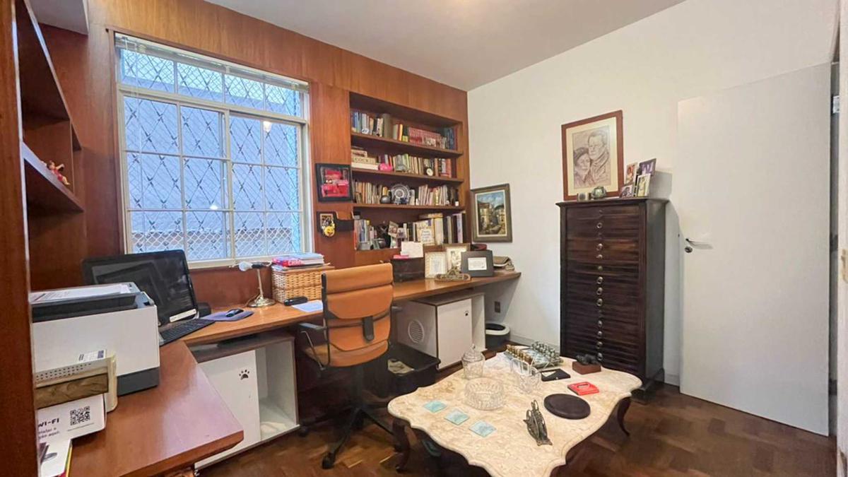 Apartamento, Coração de Jesus, 3 Quartos, 1 Vaga, 1 Suíte