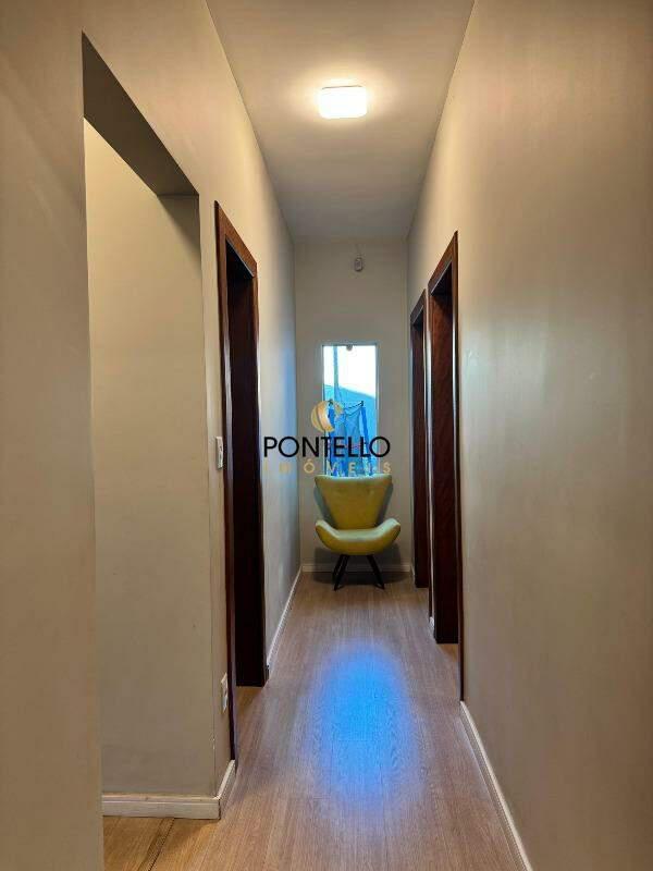 Casa, Iporanga, 3 Quartos, 2 Vagas, 1 Suíte