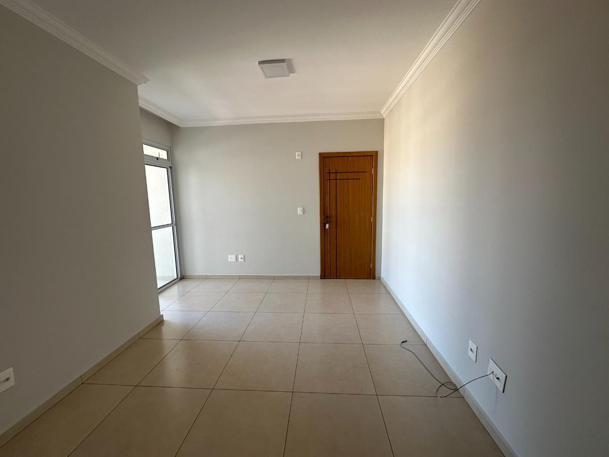 Apartamento, Heliópolis, 2 Quartos, 2 Vagas, 1 Suíte