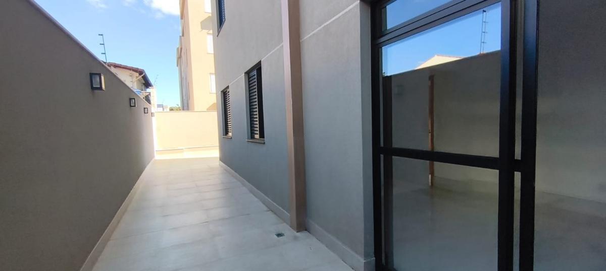 Apartamento, Esplanada, 3 Quartos, 2 Vagas, 1 Suíte