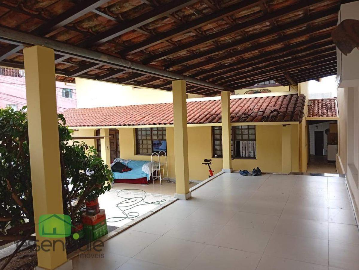 Casa Comercial, Eldorado, 5 Quartos, 4 Vagas, 2 Suítes