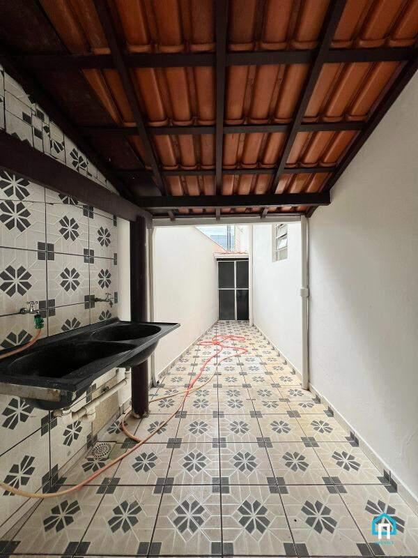 Casa, Centro, 2 Quartos, 1 Vaga, 1 Suíte
