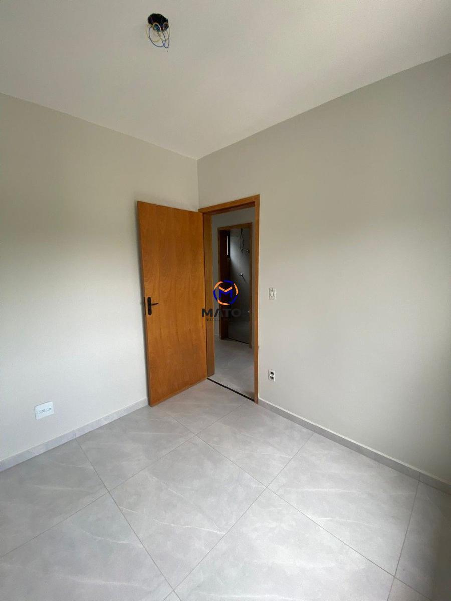 Casa, Adeodato, 3 Quartos, 2 Vagas, 1 Suíte