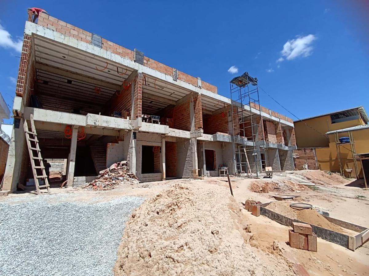 Casa, Céu Azul, 3 Quartos, 2 Vagas, 1 Suíte