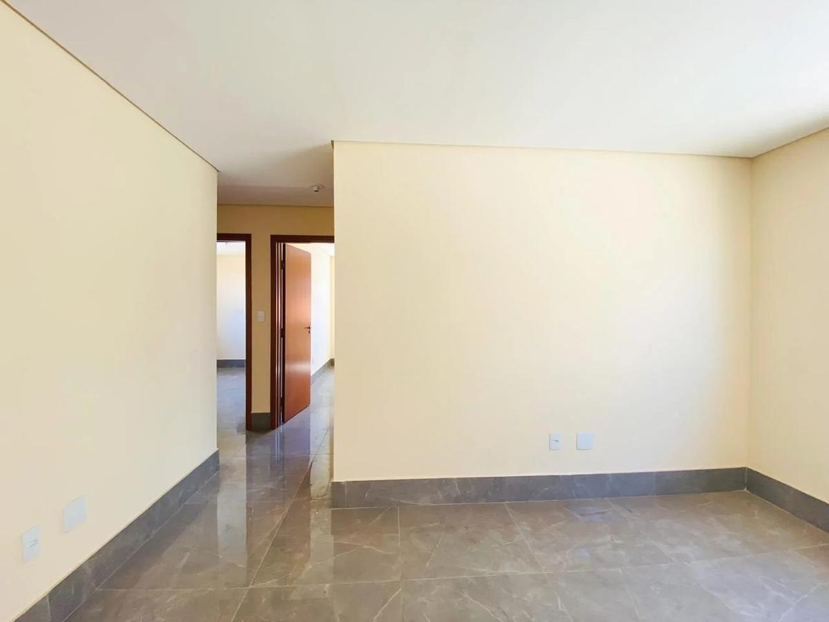 Cobertura, Planalto, 3 Quartos, 2 Vagas, 1 Suíte