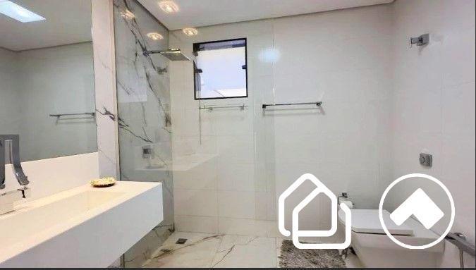 Casa, Buritis, 3 Quartos, 3 Vagas, 1 Suíte