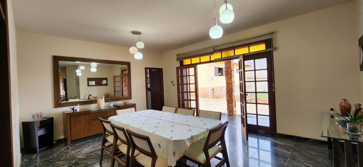 Casa, Lagoa Mansões, 7 Quartos, 10 Vagas, 1 Suíte