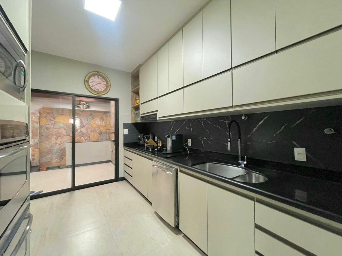 Casa, Garças, 3 Quartos, 4 Vagas, 1 Suíte