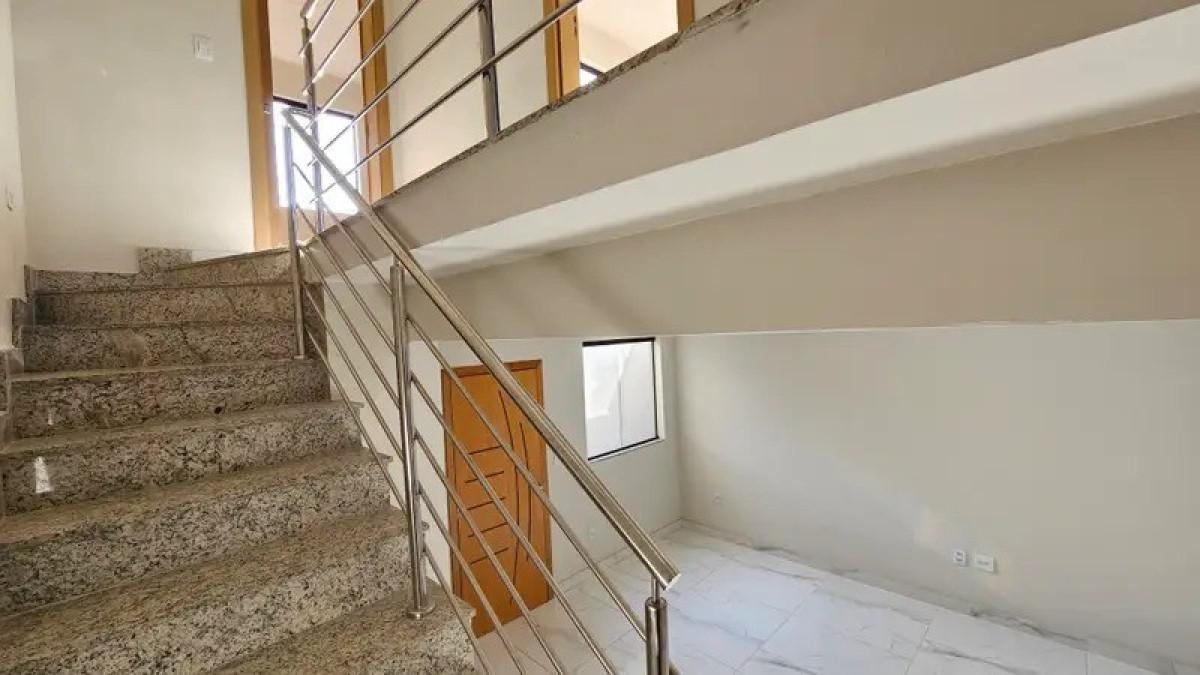 Casa, Santa Mônica, 3 Quartos, 2 Vagas, 1 Suíte