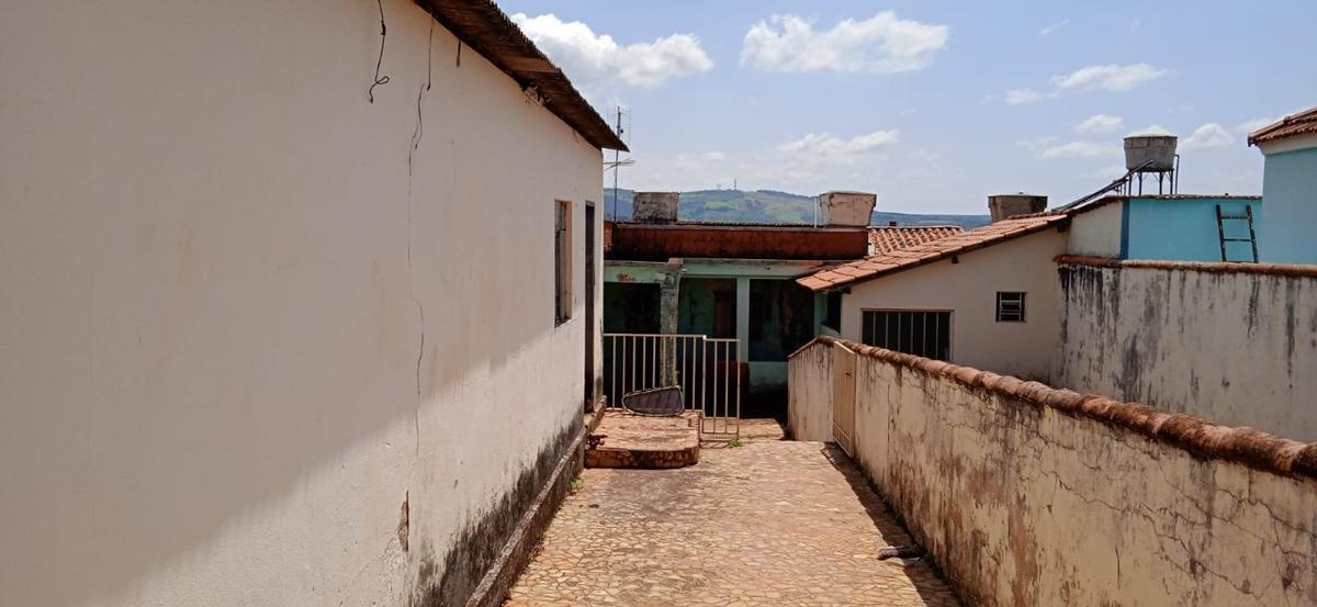 Lote, Centro, 0 Quarto, 0 Vaga