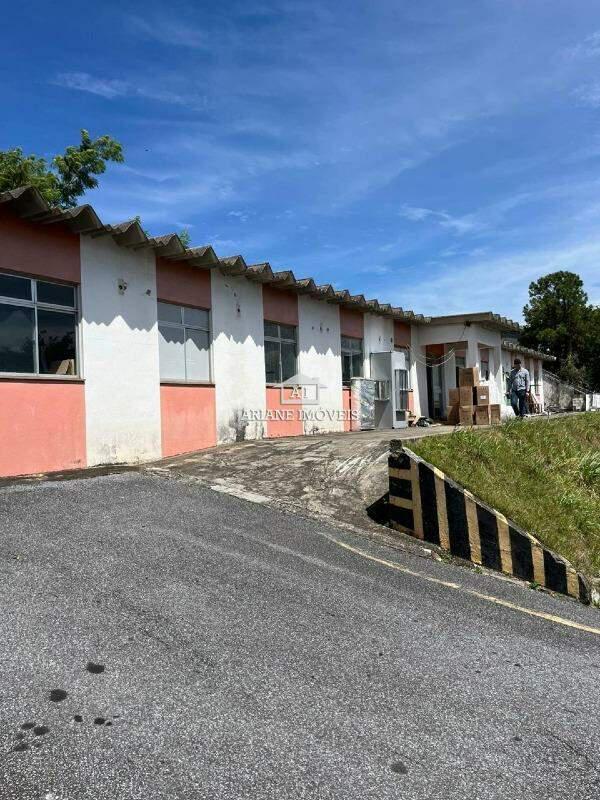 Galpão, Cincão, 0 Quarto, 0 Vaga
