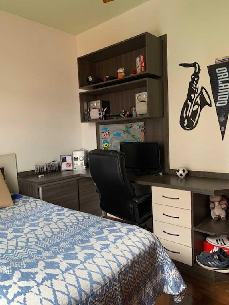 Casa, Castelo, 4 Quartos, 5 Vagas, 1 Suíte