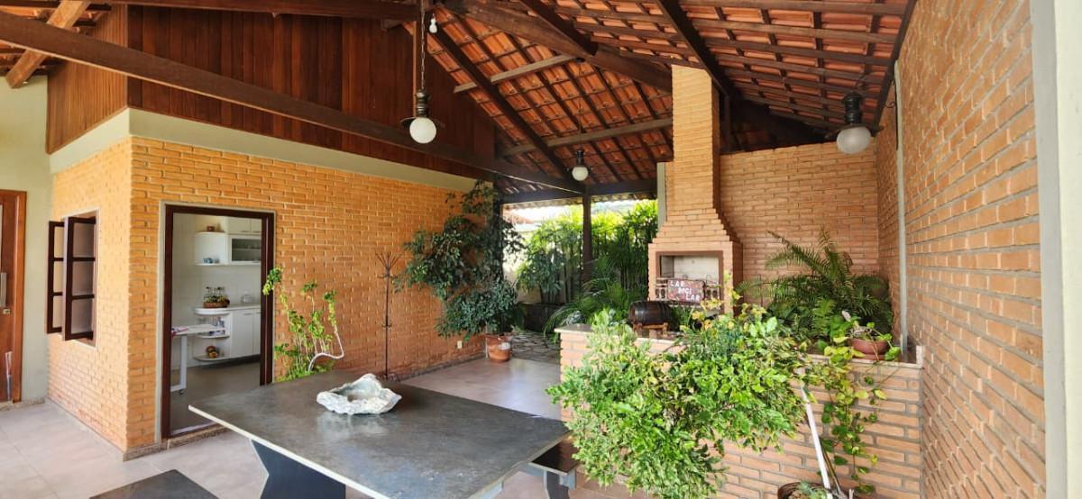Casa, Recanto da Lagoa, 3 Quartos, 4 Vagas, 2 Suítes