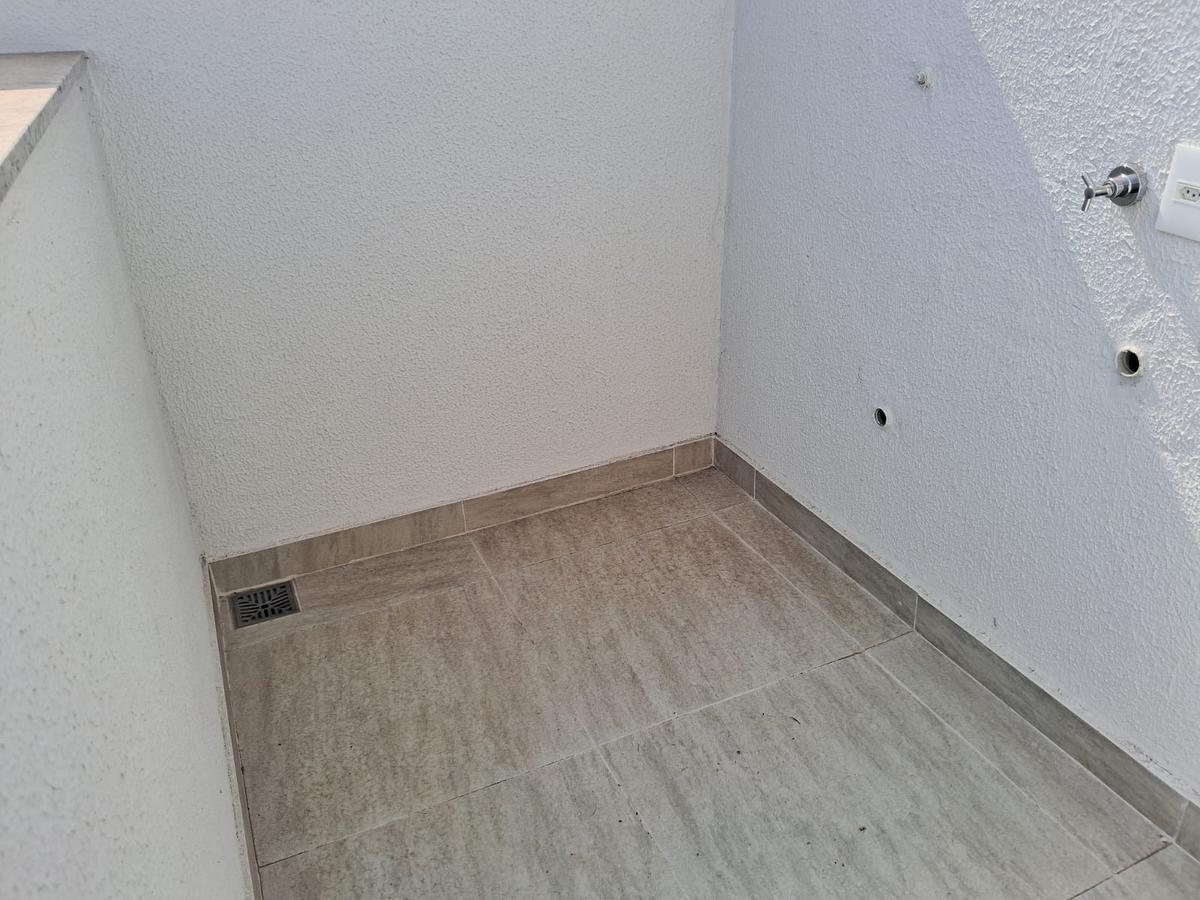 Apartamento, Floresta, 2 Quartos, 2 Vagas