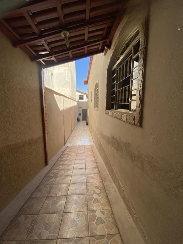 Casa, Serra Azul, 3 Quartos, 2 Vagas, 1 Suíte