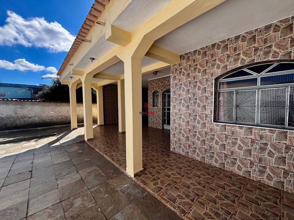 Casa, Lindéia, 6 Quartos, 3 Vagas