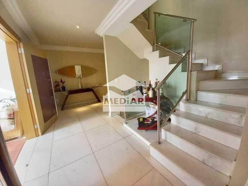 Casa, Comiteco, 5 Quartos, 4 Vagas, 5 Suítes