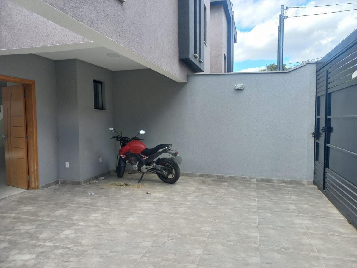 Casa, Santa Mônica, 3 Quartos, 2 Vagas, 1 Suíte