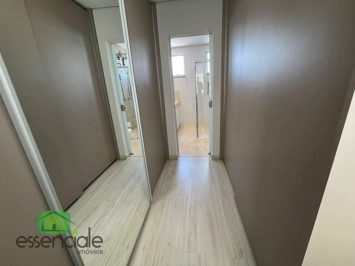 Cobertura, Eldorado, 5 Quartos, 0 Vaga, 4 Suítes