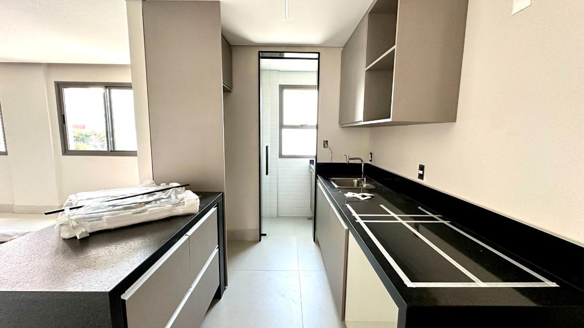 Apartamento, Funcionários, 1 Quarto, 2 Vagas, 1 Suíte