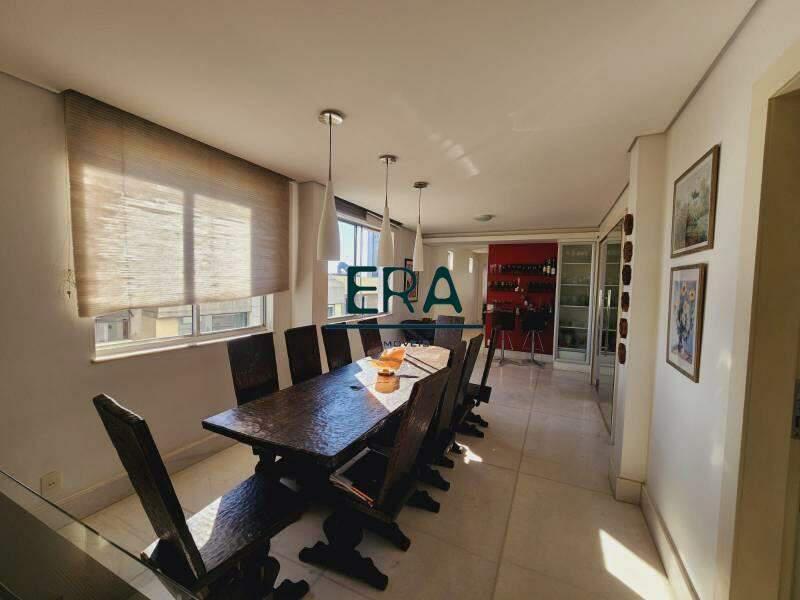Apartamento, Funcionários, 4 Quartos, 2 Vagas, 1 Suíte