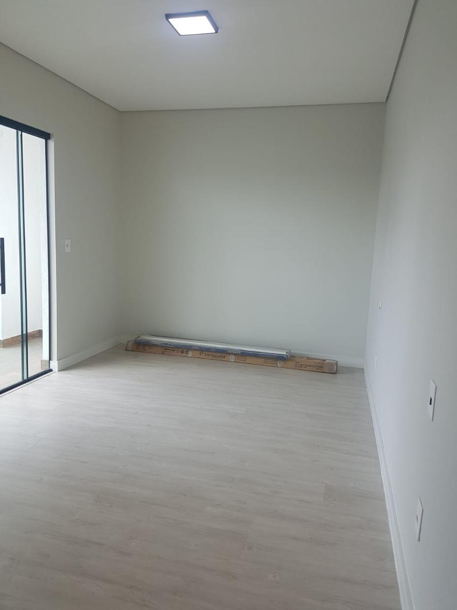 Casa, Planalto, 4 Quartos, 4 Vagas, 2 Suítes