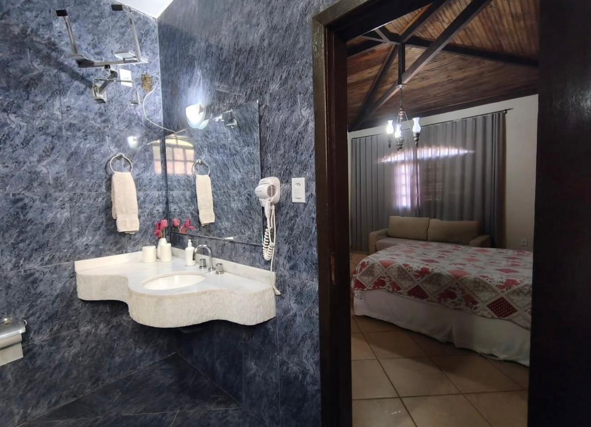 Fazenda, Roças Novas, 5 Quartos, 50 Vagas, 3 Suítes