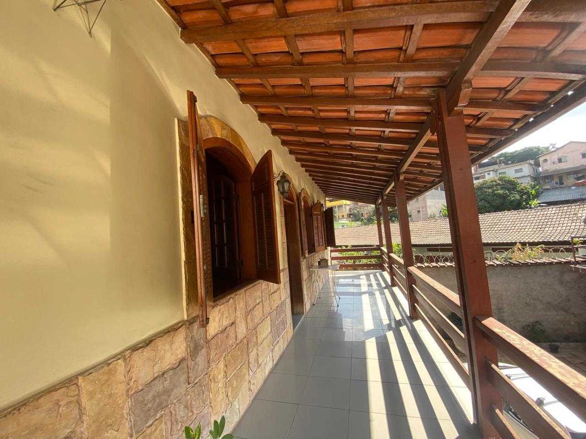 Casa, Ermelinda, 3 Quartos, 4 Vagas, 1 Suíte