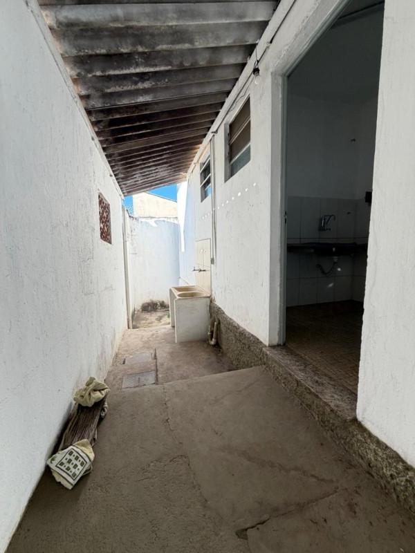 Casa, Alípio de Melo, 2 Quartos, 3 Vagas, 1 Suíte