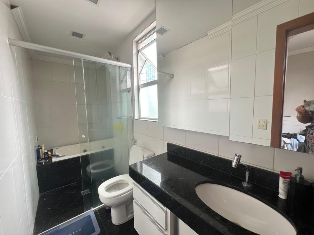 Apartamento, Fernão Dias, 4 Quartos, 2 Vagas, 1 Suíte