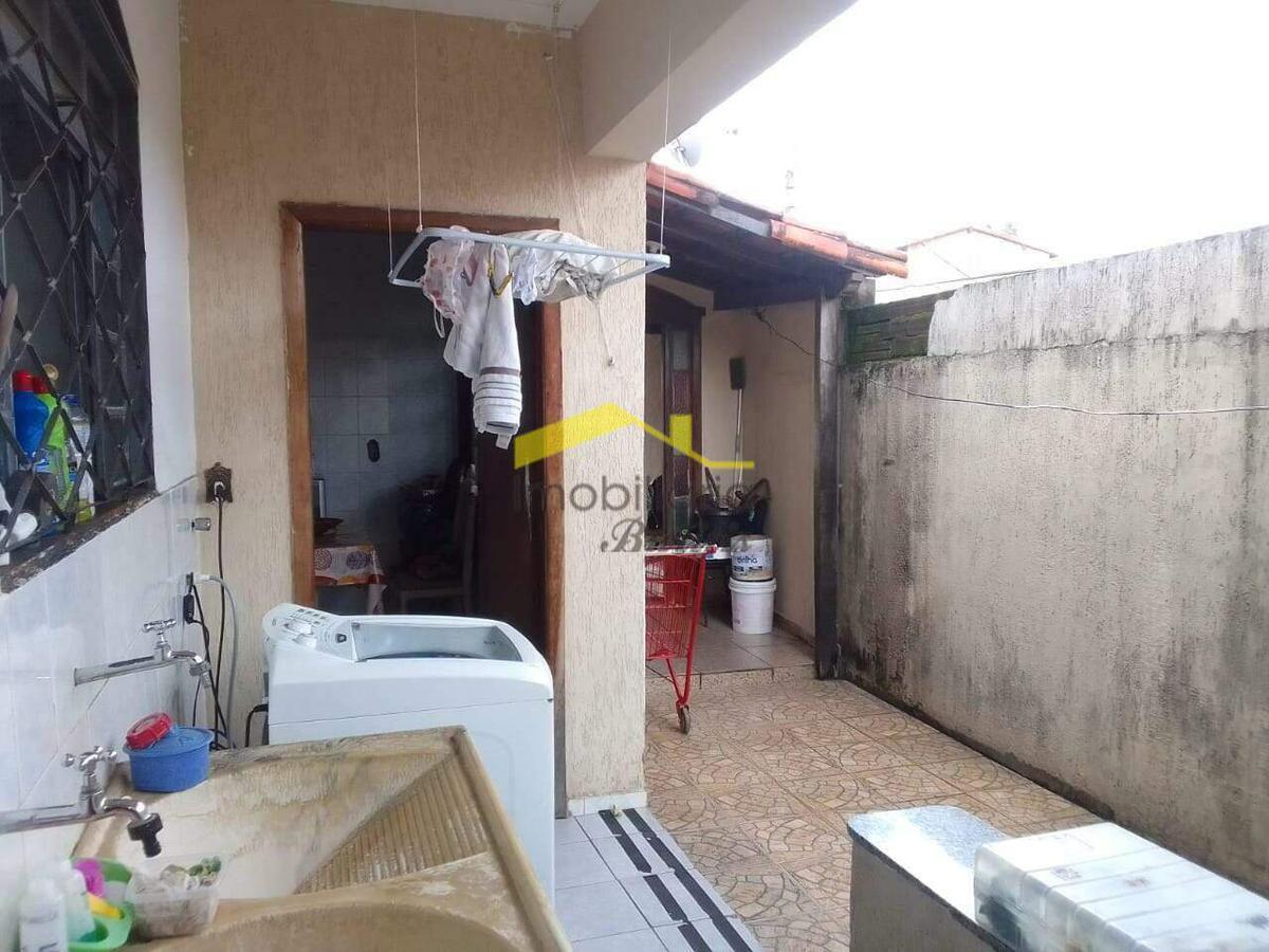Casa, Betânia, 4 Quartos, 3 Vagas, 1 Suíte