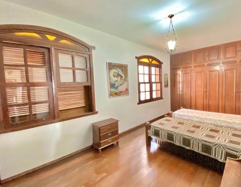 Casa, Mangabeiras, 5 Quartos, 4 Vagas, 2 Suítes