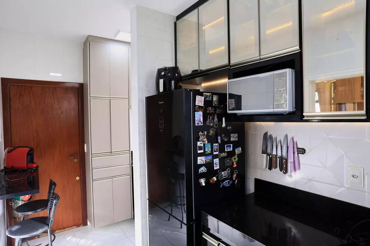 Apartamento, Nova Floresta, 3 Quartos, 1 Vaga, 1 Suíte
