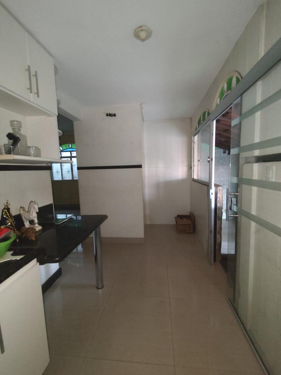 Casa, Palmeiras, 3 Quartos, 6 Vagas, 1 Suíte