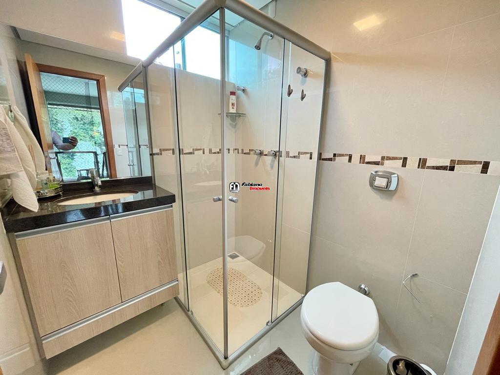 Casa, Trevo, 3 Quartos, 4 Vagas, 1 Suíte