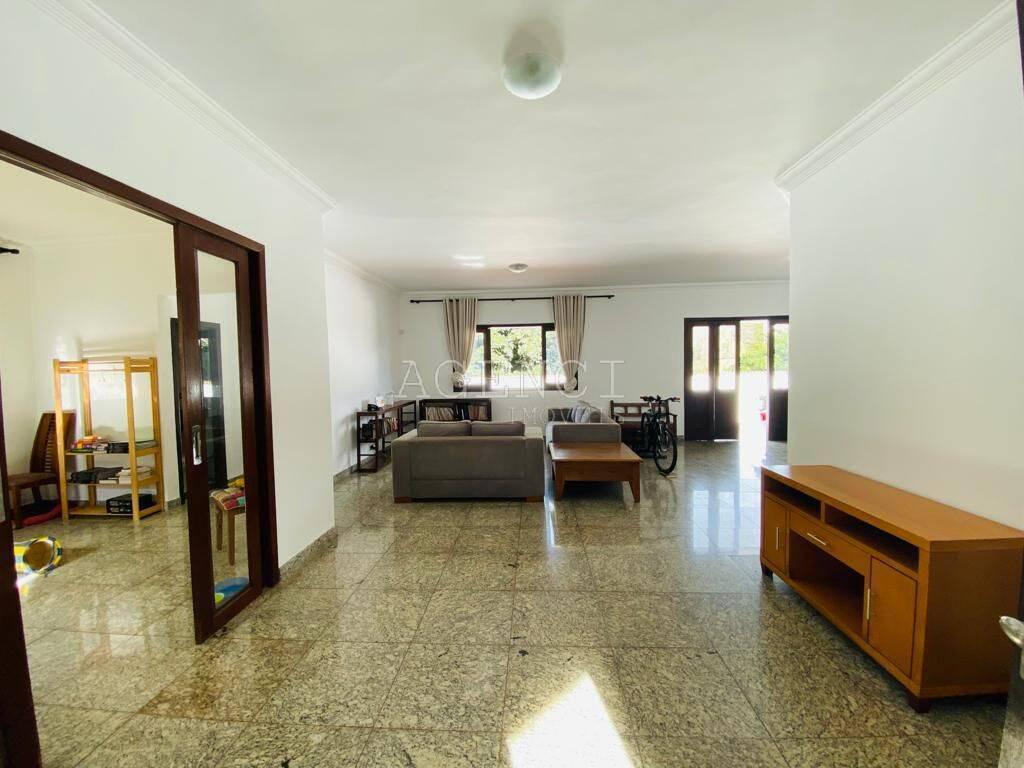 Casa, Bandeirantes (pampulha), 5 Quartos, 0 Vaga, 4 Suítes