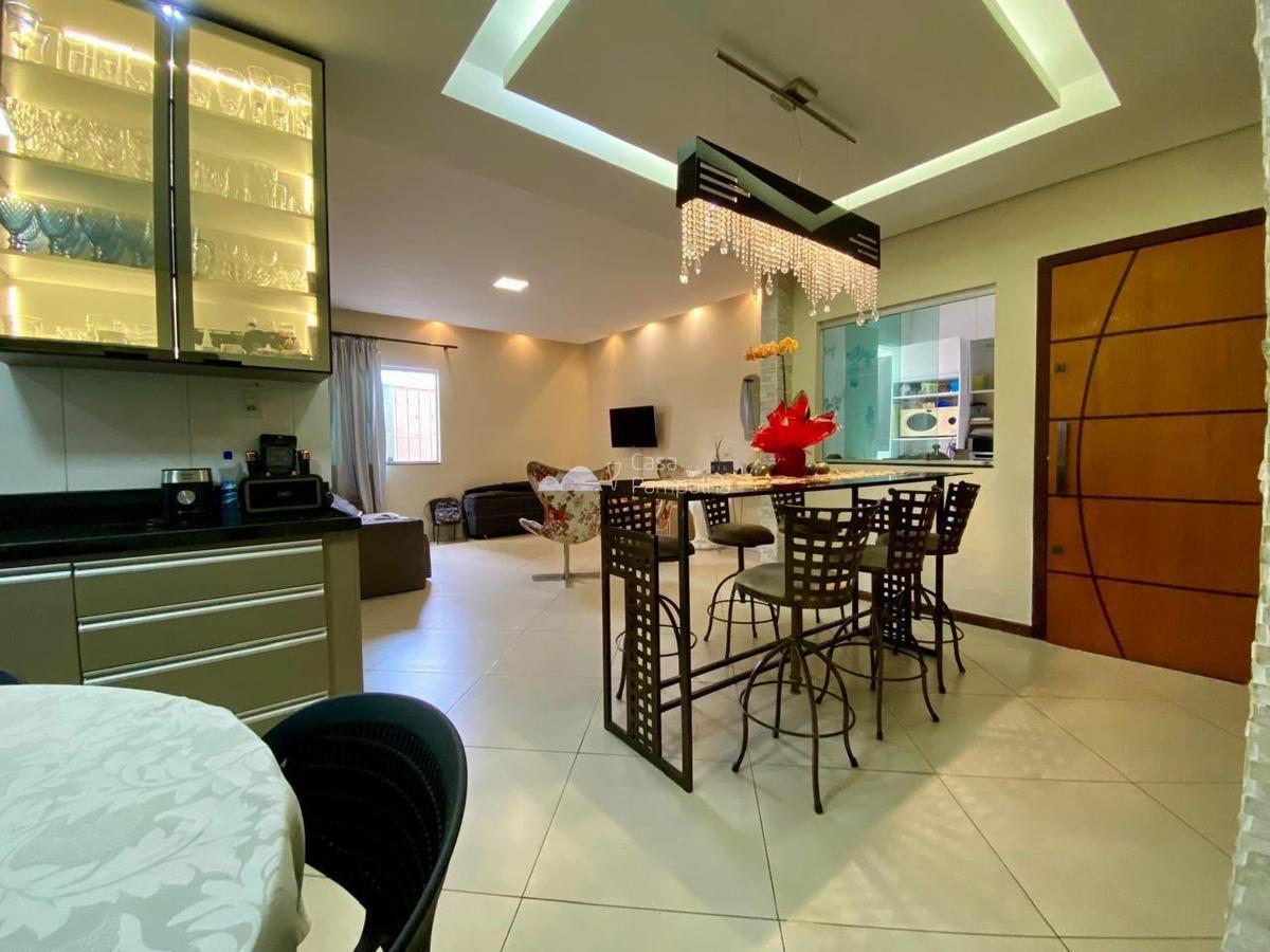 Casa, Céu Azul, 3 Quartos, 2 Vagas, 2 Suítes