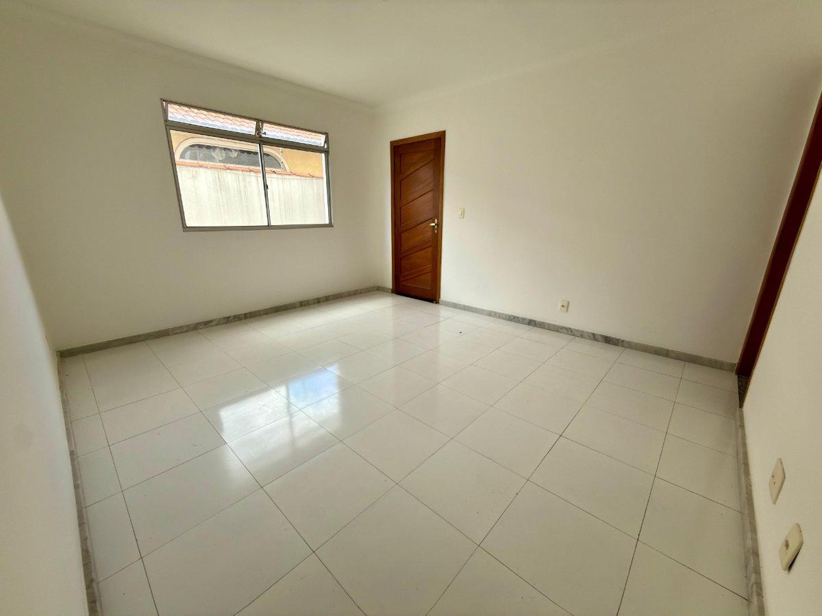 Apartamento, Santa Branca, 3 Quartos, 2 Vagas, 1 Suíte