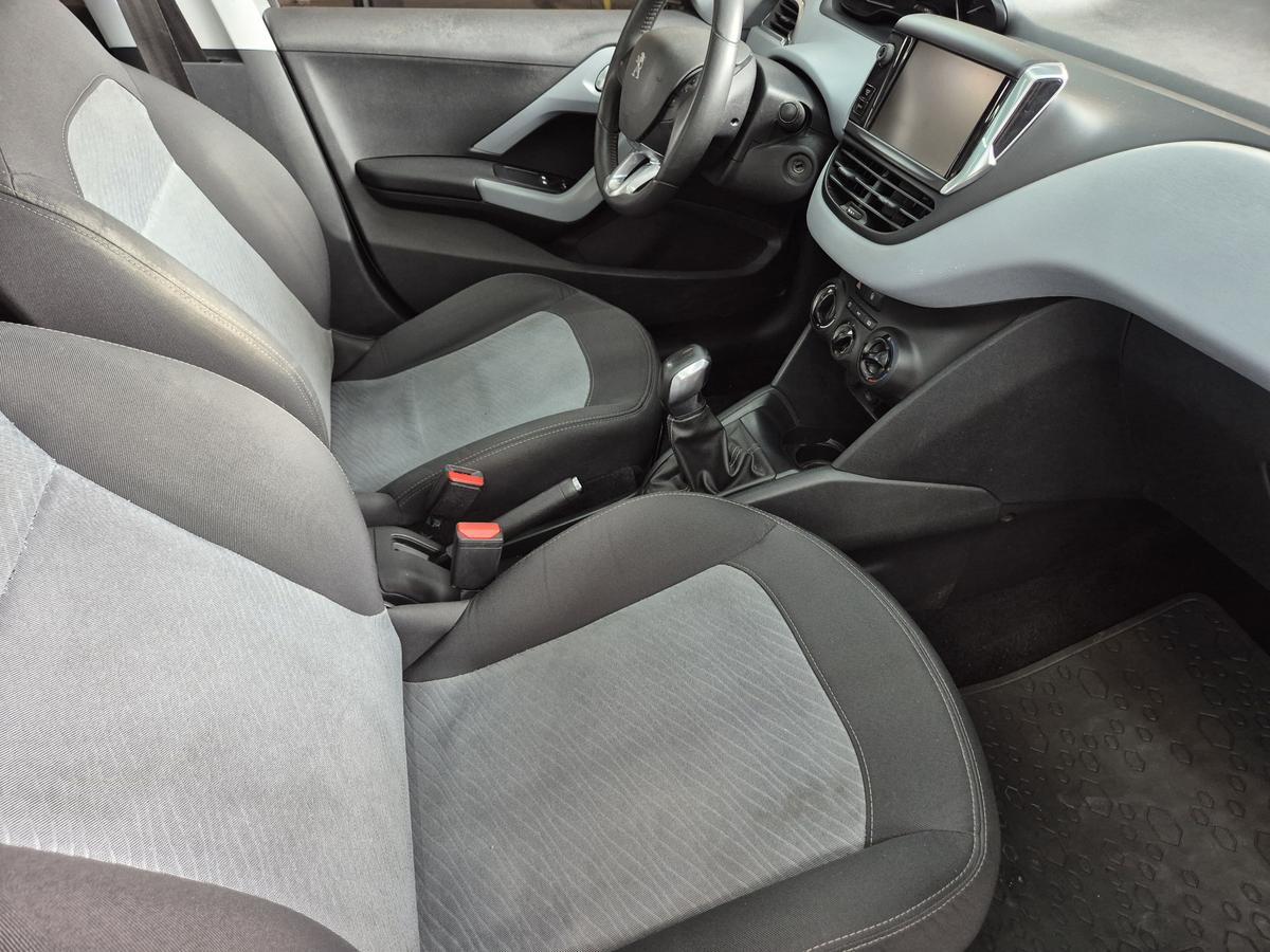 Peugeot 208 Allure 1.5 Flex 8v 5p