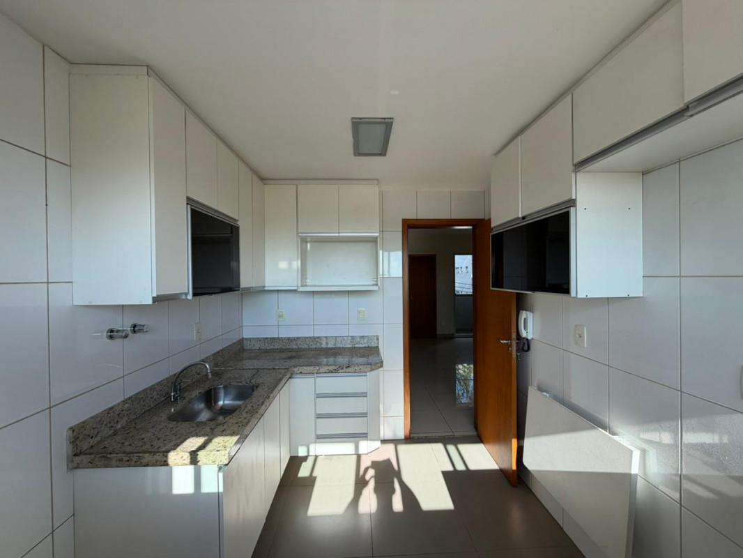 Apartamento, Itapoã, 3 Quartos, 2 Vagas, 1 Suíte