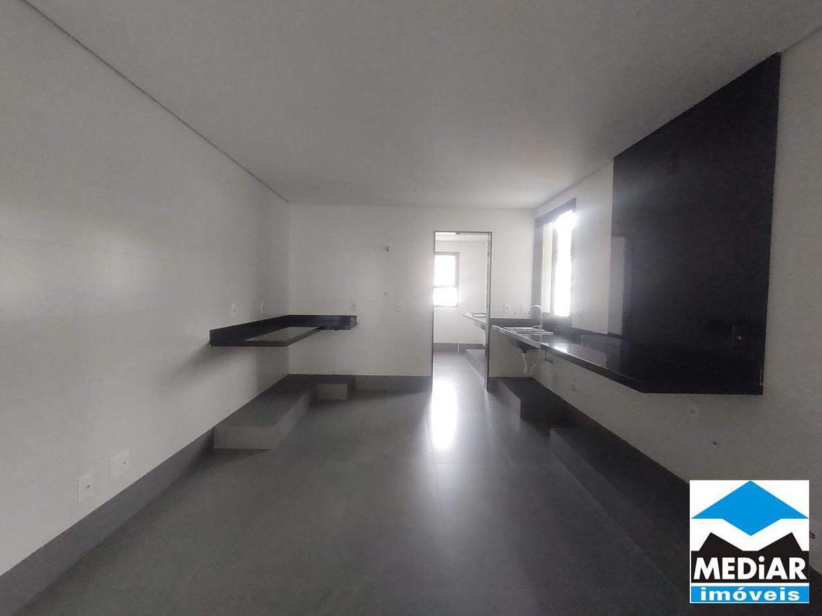 Apartamento, Serra, 4 Quartos, 3 Vagas, 3 Suítes
