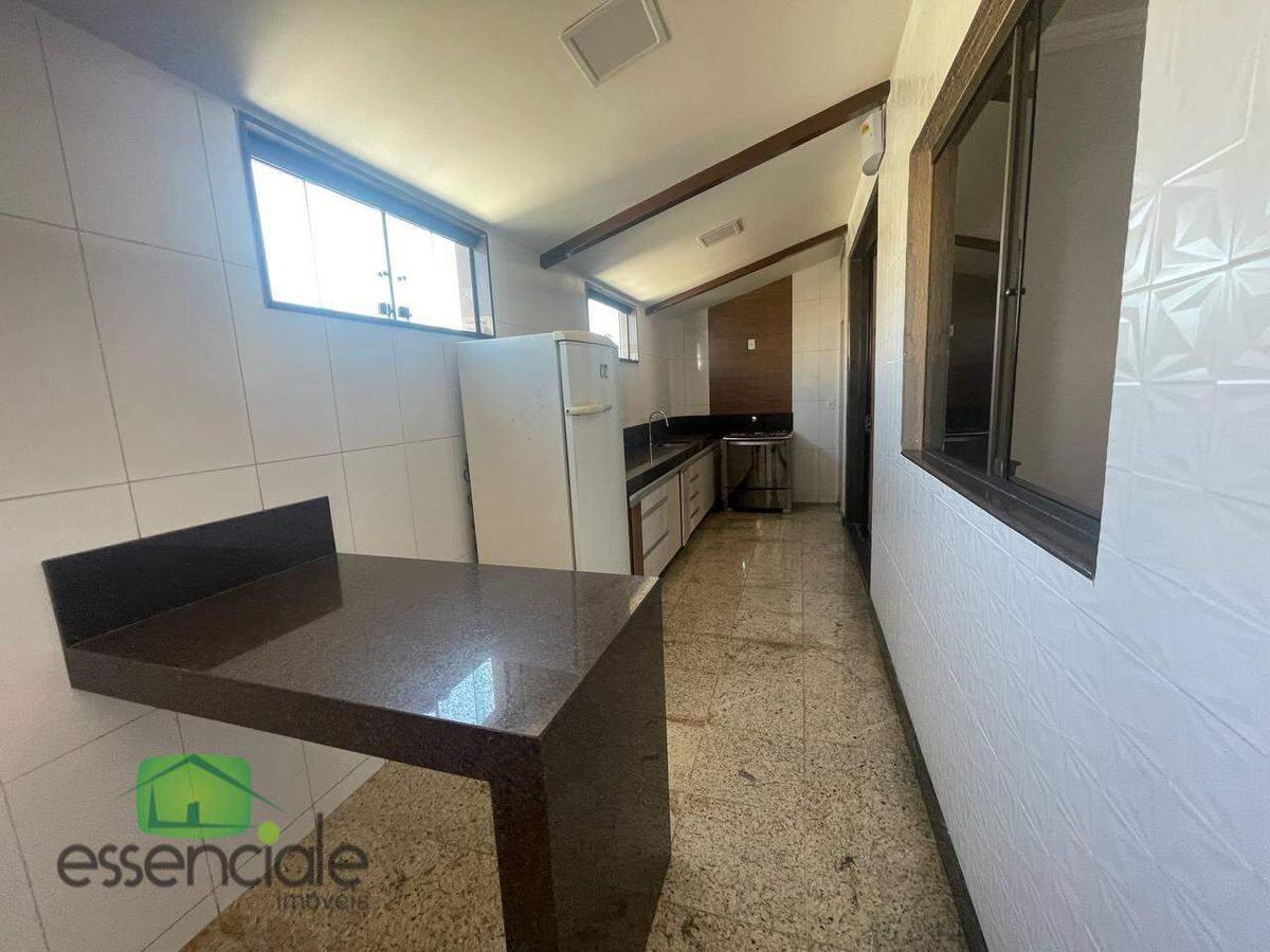 Casa, Europa, 3 Quartos, 6 Vagas, 1 Suíte