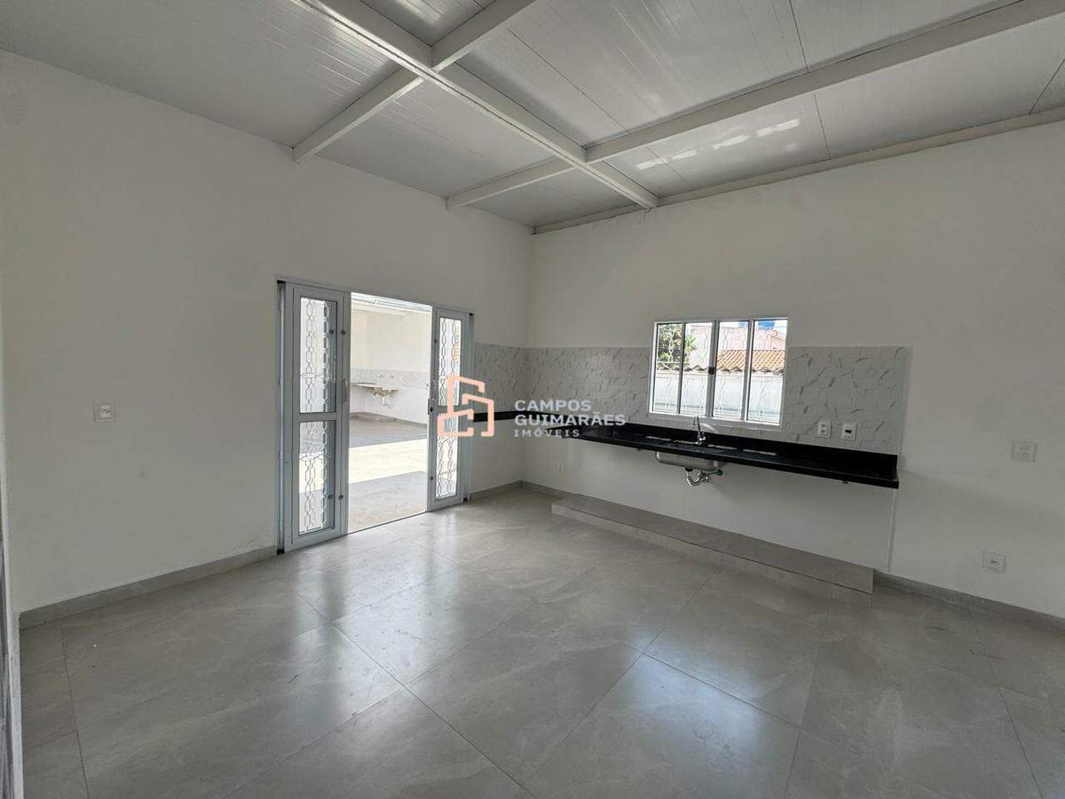 Casa, Milionários, 3 Quartos, 1 Vaga, 1 Suíte