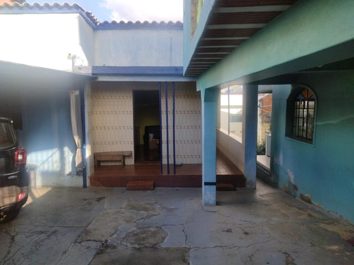 Casa, Santa Cruz, 3 Quartos, 3 Vagas, 1 Suíte