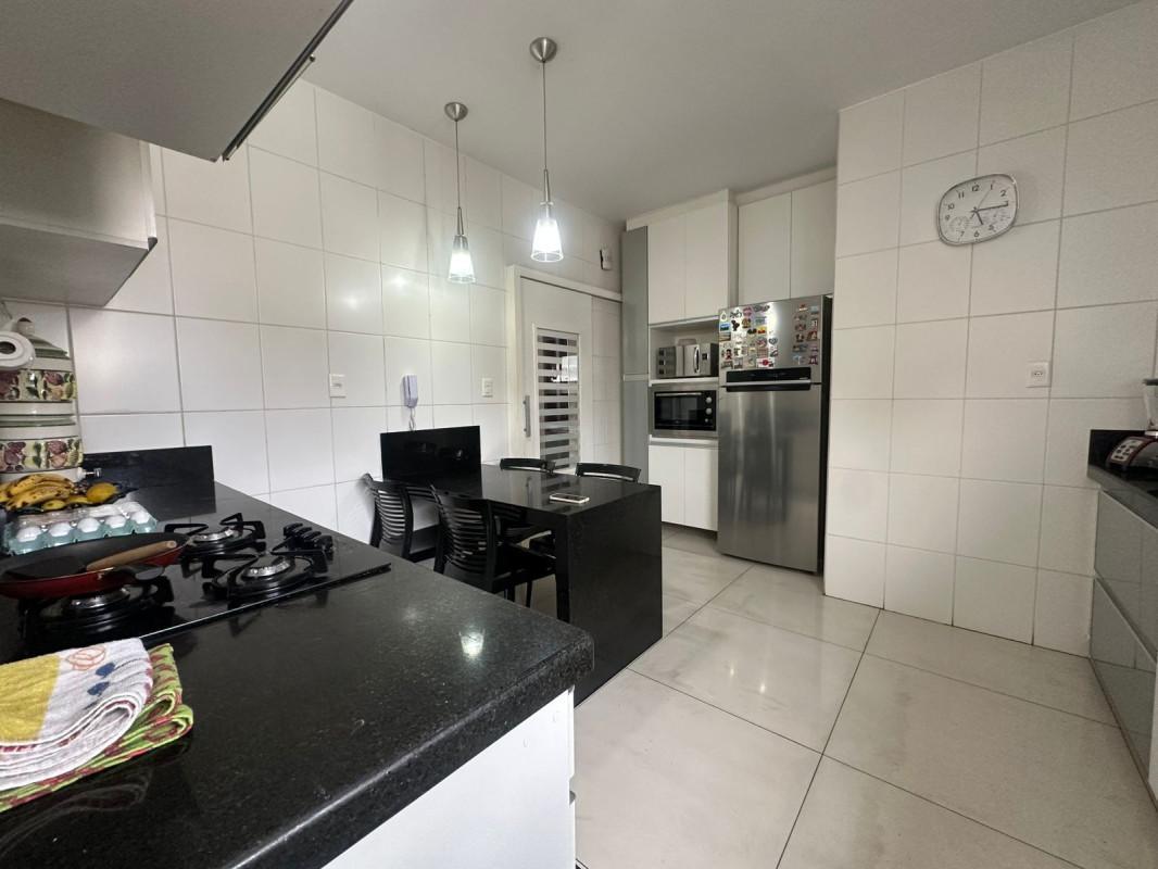 Cobertura, Palmares, 3 Quartos, 4 Vagas, 1 Suíte